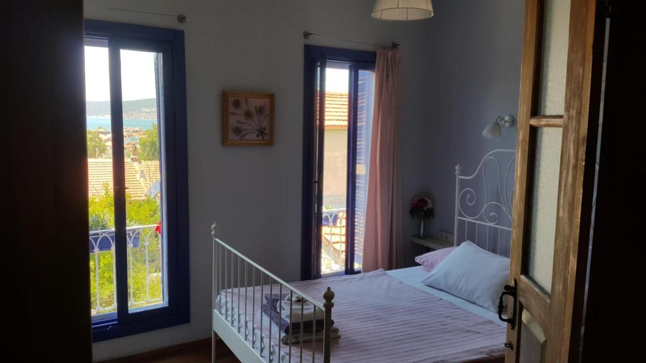 Melekler Pansiyon Ayvalı Exterior foto